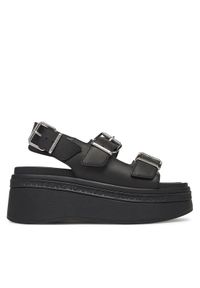 Tommy Jeans Sandały Tjw Wedge Sandal EN0EN02774 Czarny. Kolor: czarny. Materiał: skóra