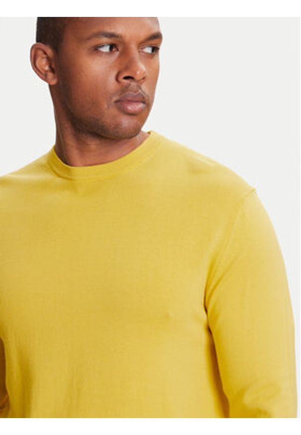 United Colors of Benetton - United Colors Of Benetton Sweter 1098U1I76 Żółty Regular Fit. Kolor: żółty. Materiał: bawełna