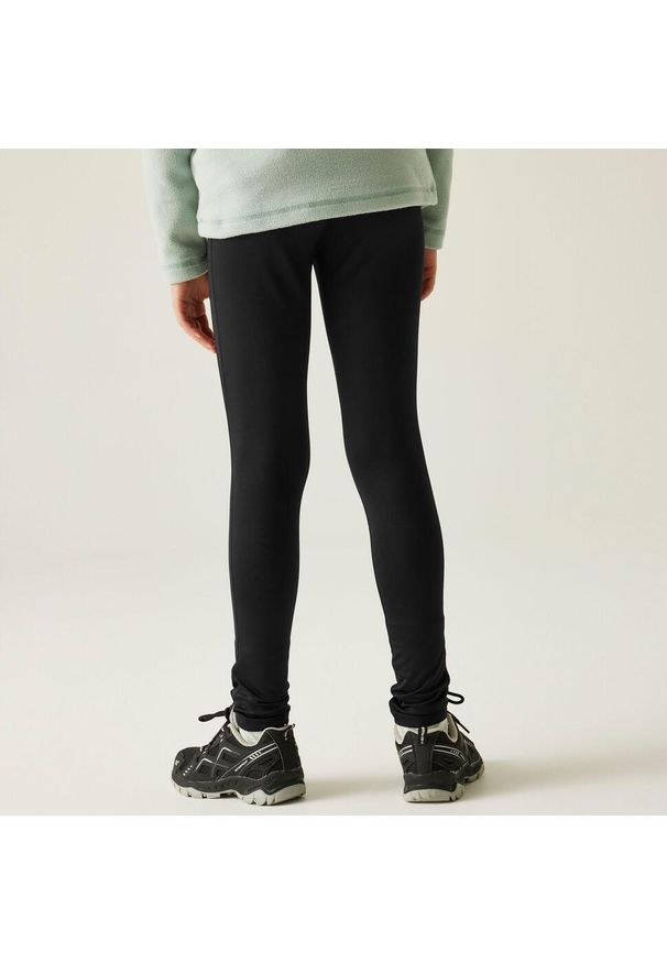Regatta - Legginsy turystyczne dziecięce Barlia Winter. Okazja: na uczelnię. Kolor: czarny. Materiał: materiał. Styl: sportowy