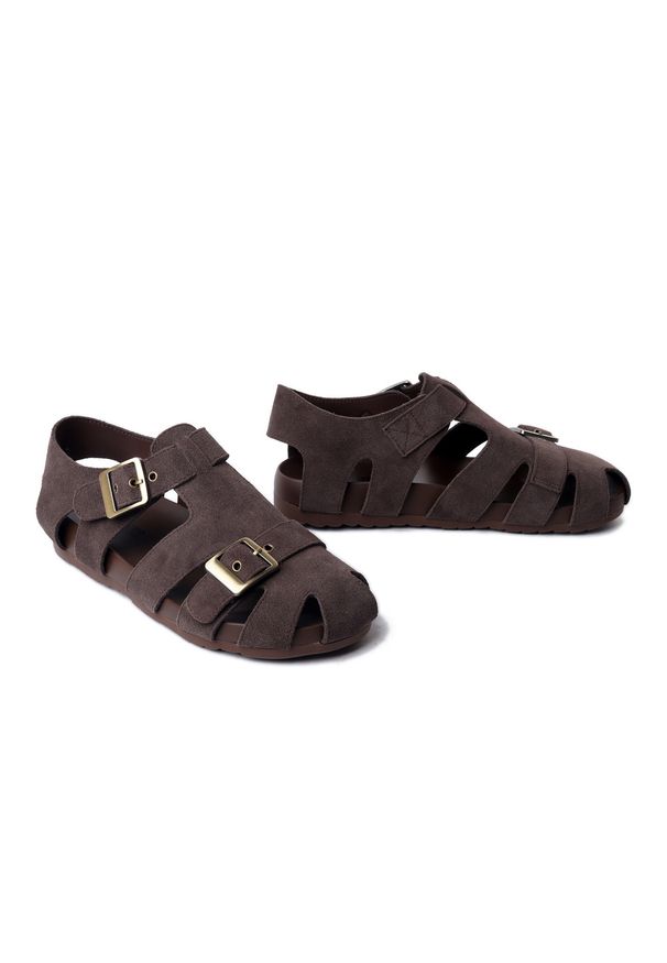 Artiker Relaks 58C0551 coffee, sandały damskie. Kolor: brązowy. Materiał: skóra. Sezon: lato. Obcas: na płaskiej podeszwie