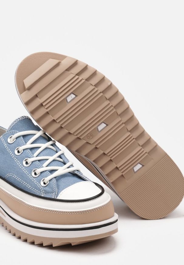 Born2be - Niebieskie Trampki na Grubej Podeszwie przed Kostkę Aneerla. Wysokość cholewki: przed kostkę. Zapięcie: sznurówki. Kolor: niebieski. Materiał: jeans. Styl: klasyczny, elegancki