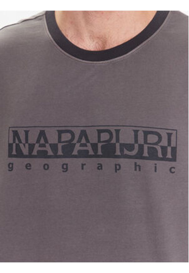 Napapijri T-Shirt S-Santiago NP0A4H2J Szary Regular Fit. Kolor: szary. Materiał: bawełna