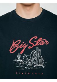 Big-Star - Koszulka męska z nadrukiem granatowa Sterir 403. Okazja: na co dzień. Kolor: niebieski. Materiał: jeans, bawełna. Wzór: nadruk. Sezon: lato. Styl: casual, klasyczny #6