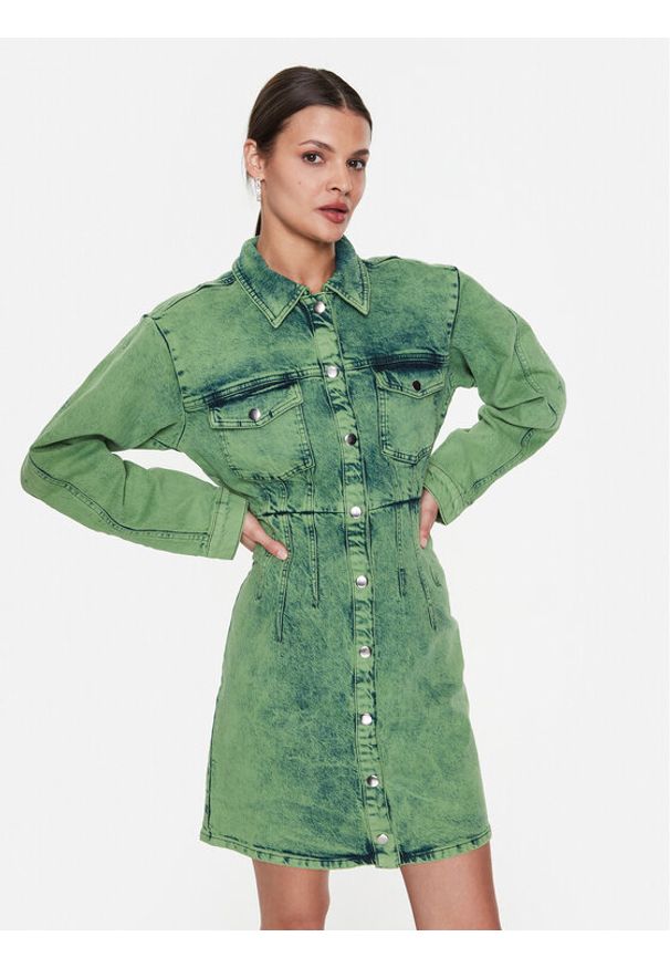 GESTUZ - Gestuz Sukienka jeansowa Skyegz 10906800 Zielony Regular Fit. Kolor: zielony. Materiał: jeans, bawełna