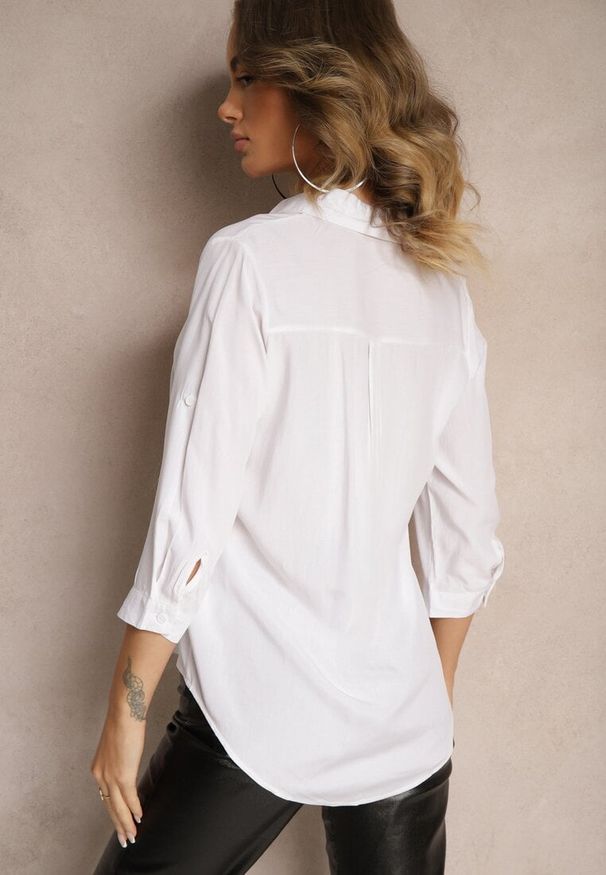 Renee - Biała Koszula z Połączenia Bawełny i Wiskozy Celriva. Kolor: biały. Materiał: bawełna, wiskoza. Sezon: wiosna, lato. Styl: klasyczny