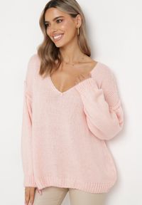 Born2be - Różowy Sweter z Szerokimi Rękawami Armananis. Kolor: różowy. Materiał: dzianina, tkanina