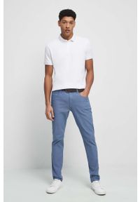 medicine - Medicine polo męskie kolor biały gładki. Typ kołnierza: polo. Kolor: biały. Materiał: dzianina. Długość: krótkie. Wzór: gładki #5