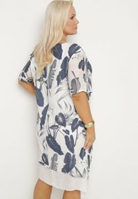 Born2be - Granatowo-Biała Sukienka w Kwiaty z Bawełnianą Podszewką Mailionis. Okazja: na co dzień. Kolor: niebieski. Materiał: bawełna. Wzór: kwiaty. Sezon: lato. Styl: casual, elegancki #5