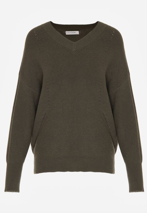 Born2be - Ciemnozielony Sweter z Domieszką Kaszmiru z Dekoltem w Serek Feralaine. Okazja: na co dzień, na spotkanie biznesowe. Typ kołnierza: dekolt w serek. Kolor: zielony. Materiał: kaszmir. Styl: casual, biznesowy, elegancki, klasyczny