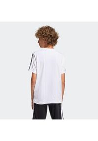 Adidas - Koszulka dziecięca ADIDAS. Kolor: biały. Materiał: materiał. Sport: fitness