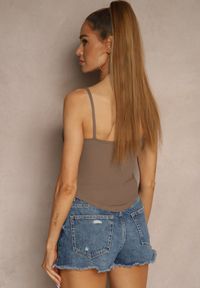 Renee - Beżowy Top z Regulowanymi Ramiączkami Devirin. Okazja: na co dzień. Kolor: beżowy. Materiał: jeans, materiał. Długość rękawa: na ramiączkach. Styl: elegancki, casual #4