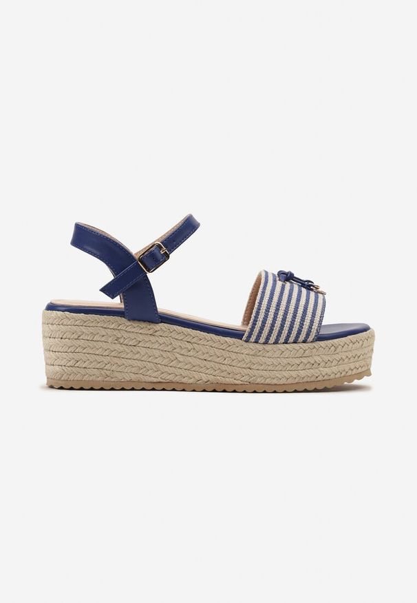 Renee - Niebieskie Sandały Boho z Plecionym Koturnem i Platformą Oppiavia. Okazja: na co dzień. Kolor: niebieski. Materiał: len, bawełna. Sezon: lato. Obcas: na koturnie. Styl: boho