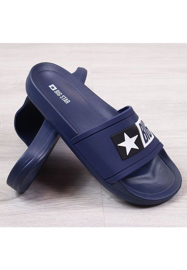Big-Star - Klapki basenowe Big Star Jr DD374152 granatowe. Okazja: na co dzień. Kolor: niebieski. Materiał: syntetyk. Styl: casual