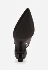 Renee - Czarne Czółenka Sandały Vices na Kaczuszce Typu Slingback Liluriela. Okazja: na co dzień. Kolor: czarny. Wzór: kwiaty. Sezon: lato. Obcas: na szpilce. Styl: casual, elegancki. Wysokość obcasa: średni #9