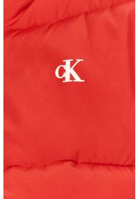 Calvin Klein Jeans - Kurtka. Typ kołnierza: bez kaptura. Kolor: czerwony. Materiał: bawełna, materiał, elastan, tkanina, poliester, włókno. Wzór: gładki #6