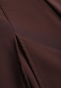 Renee - Brązowe Spódnico-Spodenki High Waist z Ozdobnym Rozcięciem Sinessei. Stan: podwyższony. Kolor: brązowy. Materiał: materiał. Styl: elegancki #7