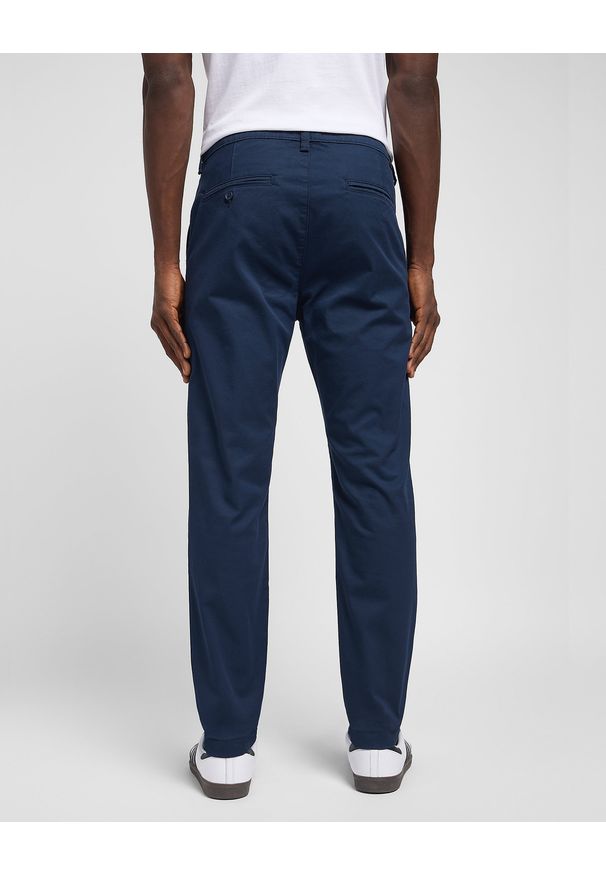 Lee - MESKIE SPODNIE LEE SLIM CHINO DEEP NAVY 112321634