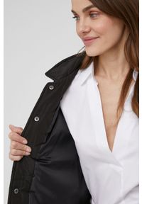 Answear Lab kurtka damska kolor czarny przejściowa oversize. Kolor: czarny. Styl: wakacyjny