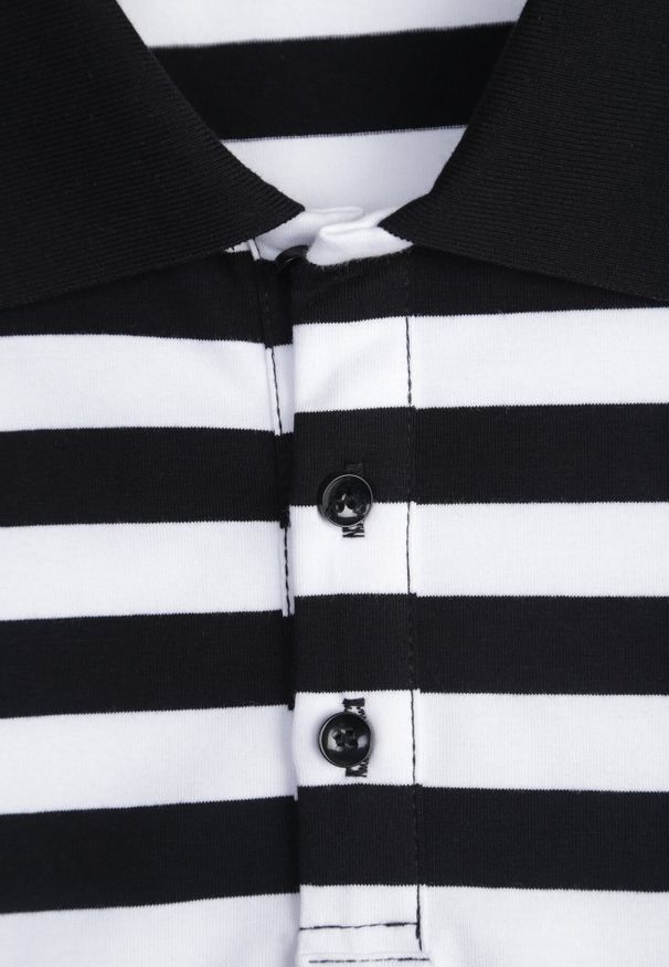 Born2be - Czarna Koszulka Polo z Bawełny w Poziome Paski Germus. Okazja: na co dzień. Typ kołnierza: polo. Kolor: czarny. Materiał: bawełna. Wzór: paski. Styl: casual