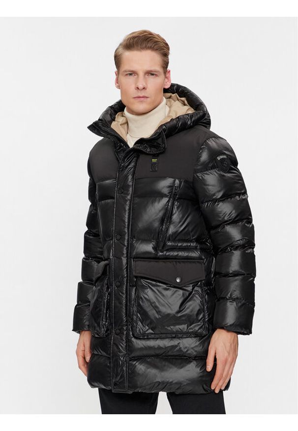 Blauer Kurtka zimowa 23WBLUK02082 Czarny Regular Fit. Kolor: czarny. Materiał: syntetyk. Sezon: zima