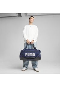 Puma - Średnia torba sportowa PUMA Challenger PUMA Navy Blue. Kolor: biały, czarny, niebieski, wielokolorowy