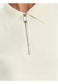 Calvin Klein Polo LV044E241G Beżowy Relaxed Fit. Typ kołnierza: polo. Kolor: beżowy. Materiał: syntetyk #3