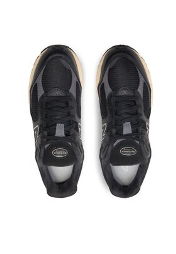 New Balance Sneakersy M2002RIB Czarny. Kolor: czarny. Materiał: materiał