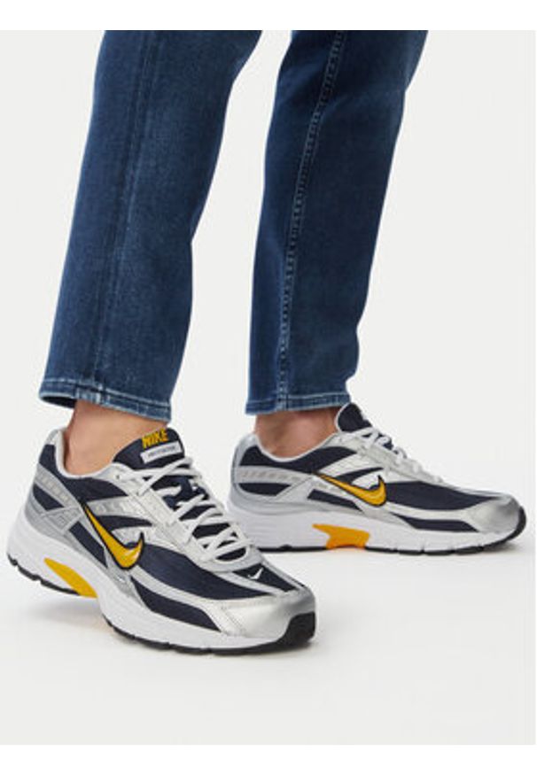 Nike Sneakersy Initiator IB4467 451 Granatowy. Kolor: niebieski. Materiał: materiał