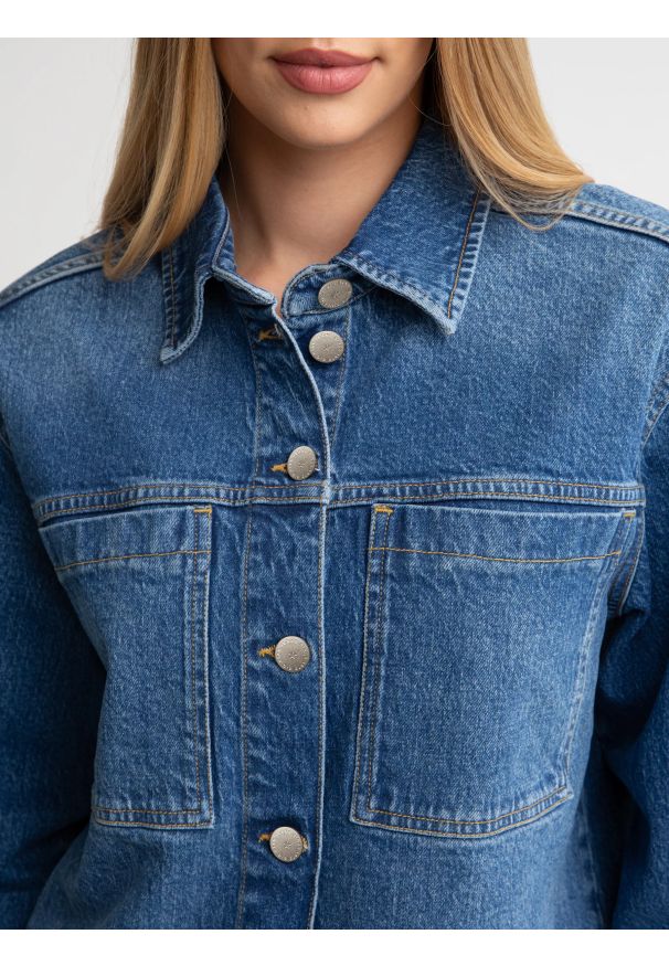 Big-Star - Koszula damska jeansowa niebieska Brenda 474. Okazja: na co dzień. Kolor: niebieski. Materiał: jeans. Styl: klasyczny, casual