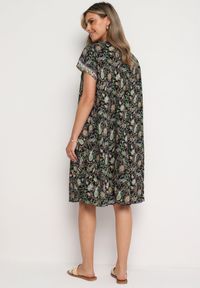 Born2be - Czarno-Zielona Wiskozowa Sukienka Rozkloszowana we Wzór Paisley Mastis. Kolor: czarny. Materiał: wiskoza. Wzór: paisley #2