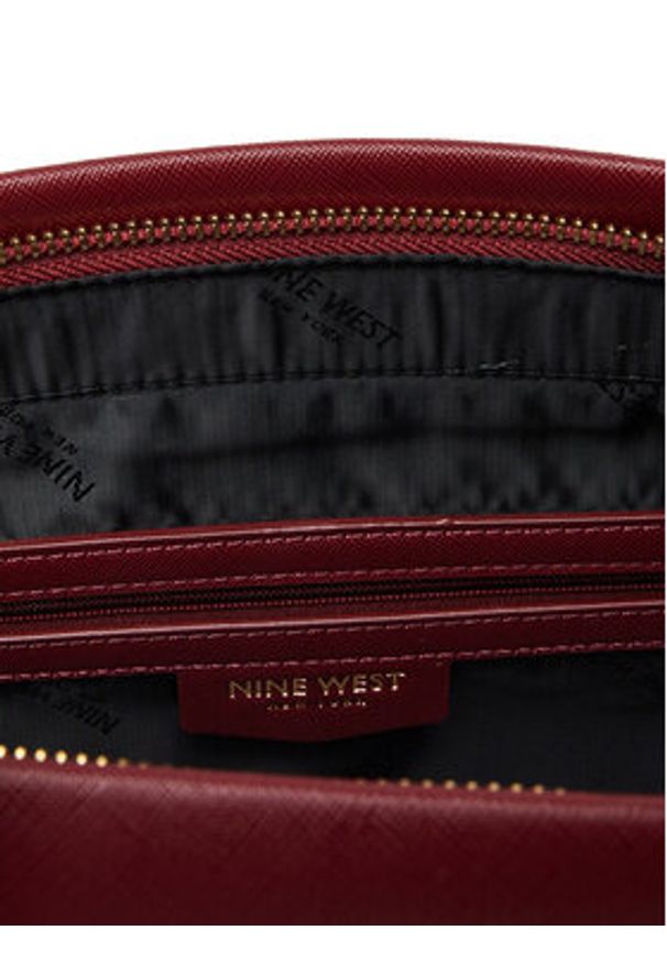 Nine West Torebka CEO-Chelsea-Charm-II-LX10185 Bordowy. Kolor: czerwony