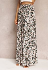 Renee - Czarno-Różowa Bawełniana Spódnica Maxi z Troczkiem i Printem w Kwiaty Yibji. Kolor: czarny. Materiał: bawełna. Wzór: kwiaty, nadruk. Styl: boho