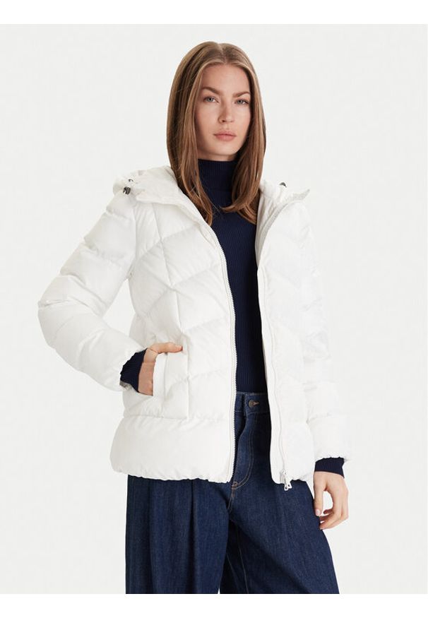 Geox Kurtka zimowa Anylla W4628P T3144 F1680 Biały Regular Fit. Kolor: biały. Materiał: syntetyk. Sezon: zima