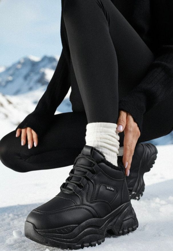 Born2be - Czarne Sneakersy Vices w Stylu Traperków Chunky na Grubej Podeszwie Leandre. Okazja: na co dzień. Kolor: czarny. Materiał: jeans