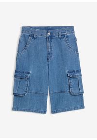 bonprix - Jeansowe bermudy bojówki o kroju loose fit, z regulowanym pasem. Kolor: niebieski. Materiał: jeans #1