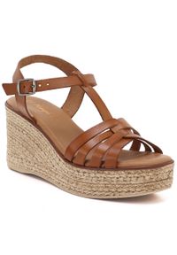 Skórzane sandały na koturnie camel El Pimpi 7002. Materiał: skóra. Obcas: na koturnie. Styl: elegancki #1