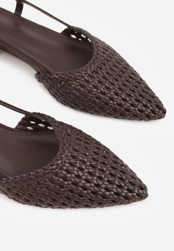 Born2be - Brązowe Sandały Ozdobione Plecionką Melorah. Okazja: na co dzień. Zapięcie: sprzączka. Kolor: brązowy. Materiał: jeans. Wzór: aplikacja. Styl: casual, elegancki