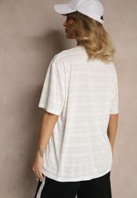 Renee - Jasnobeżowa Koszulka T-shirt z Naszytą Kieszonką TLanitra. Okazja: na co dzień. Kolor: beżowy. Materiał: jeans. Wzór: aplikacja. Sezon: lato, wiosna. Styl: elegancki, casual #4
