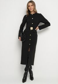 Born2be - Czarna Elegancka Sukienka z Ozdobnymi Guzikami i Paskiem z Klamrą Esmilea. Okazja: na spotkanie biznesowe, do pracy, na co dzień. Kolor: czarny. Długość rękawa: długi rękaw. Typ sukienki: proste. Styl: elegancki #6