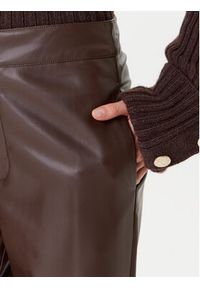 TwinSet - TWINSET Spodnie z imitacji skóry 252TP2091 Brązowy Straight Fit. Kolor: brązowy. Materiał: skóra #4