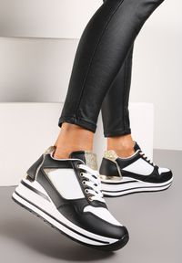 Renee - Czarne Sneakersy na Niskiej Platformie ze Wstawkami Brokatowymi Gwenoa. Kolor: czarny. Obcas: na platformie #3