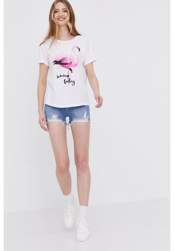 Answear Lab Szorty jeansowe damskie gładkie high waist. Stan: podwyższony. Kolor: niebieski. Materiał: jeans. Wzór: gładki. Styl: wakacyjny
