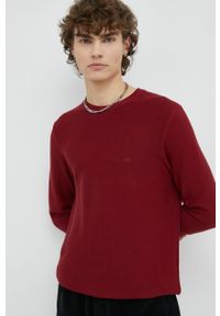 Mustang sweter bawełniany męski kolor czerwony lekki. Kolor: czerwony. Materiał: bawełna #1