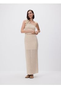 Reserved - Crochetowy top z kwiatową aplikacją - beżowy. Kolor: beżowy. Materiał: bawełna, dzianina. Wzór: kwiaty, aplikacja