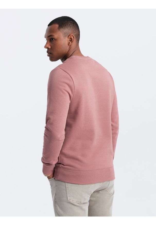 Ombre Clothing - Męska nierozpinana dresowa bluza BASIC – ciemnoróżowa V4 OM-SSBN-0159 - XXL. Okazja: na co dzień. Kolor: różowy. Materiał: dresówka. Wzór: gładki. Styl: klasyczny, casual