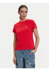 Tommy Jeans T-Shirt DW0DW22274 Czerwony Regular Fit. Kolor: czerwony. Materiał: bawełna #1