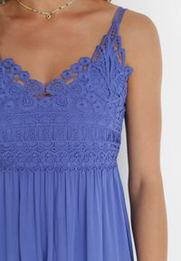 Born2be - Niebieska Sukienka Stheuse. Okazja: na randkę. Kolor: niebieski. Materiał: koronka, tkanina. Długość rękawa: na ramiączkach. Wzór: koronka, aplikacja, gładki. Typ sukienki: trapezowe. Styl: elegancki. Długość: maxi #6