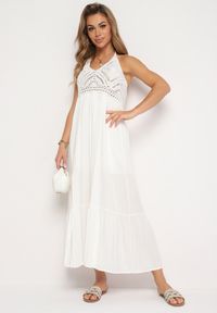 Born2be - Biała Wiskozowa Sukienka w Stylu Boho z Wiązaniem na Szyi Risalinda. Okazja: na co dzień, na plażę. Kolor: biały. Materiał: wiskoza. Wzór: aplikacja. Sezon: lato. Styl: boho #6
