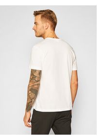 Lacoste T-Shirt TH2036 Biały Regular Fit. Kolor: biały. Materiał: bawełna #4