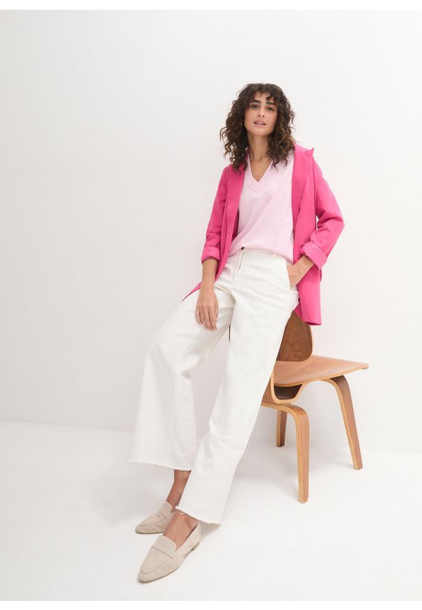 bonprix - Długi i szeroki T-shirt z dekoltem w serek, krótki rękaw (5 sztuk). Okazja: na co dzień. Typ kołnierza: dekolt w serek. Kolor: różowy. Długość rękawa: krótki rękaw. Długość: krótkie. Sezon: lato. Styl: casual